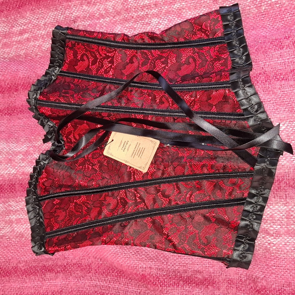NWT Elegant Red Lace Corset